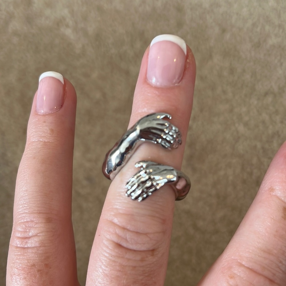 Finger Hug Ring